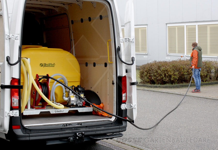 Wechsel-Tank-giessarbeit-quer