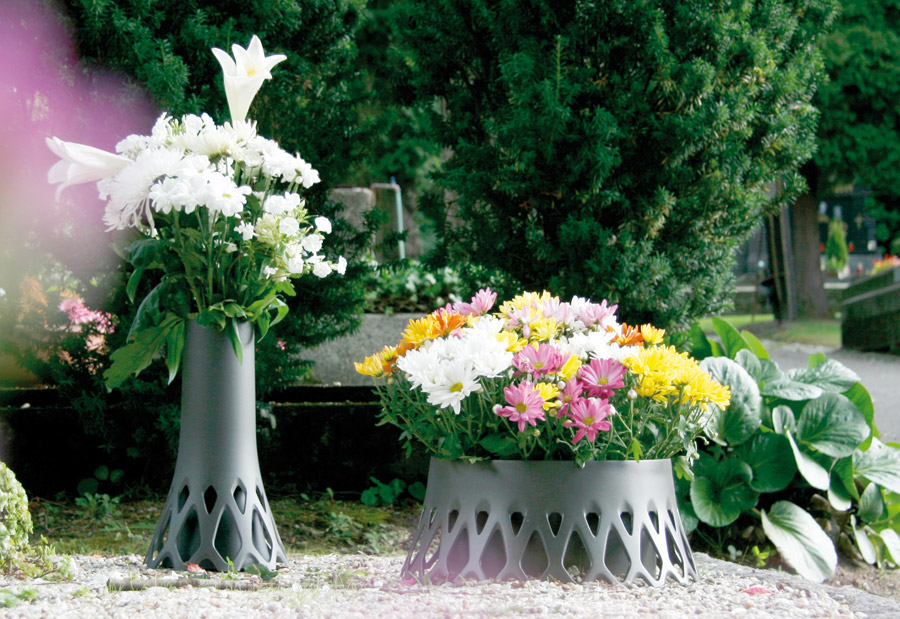 banner-start-desk-querformat-roseta-grabvase-schale